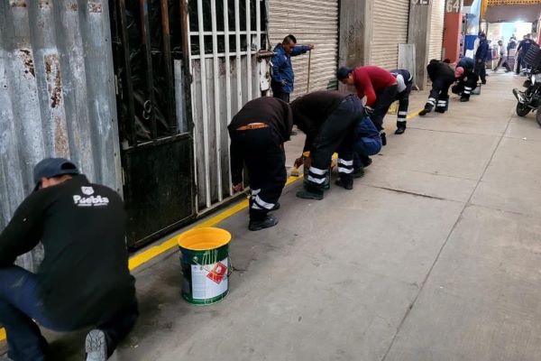 Ayuntamiento de Puebla mejora imagen en la Central de Abasto