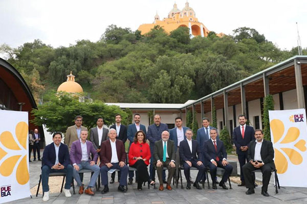 Construyen secretarías de Economía federal y estatal política de desarrollo