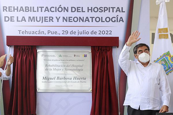 Barbosa asegura que su gobierno defiende acceso a la salud como derecho humano