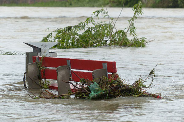 Se eleva a 26 la cifra de muertos tras inundaciones en Kentucky, EU