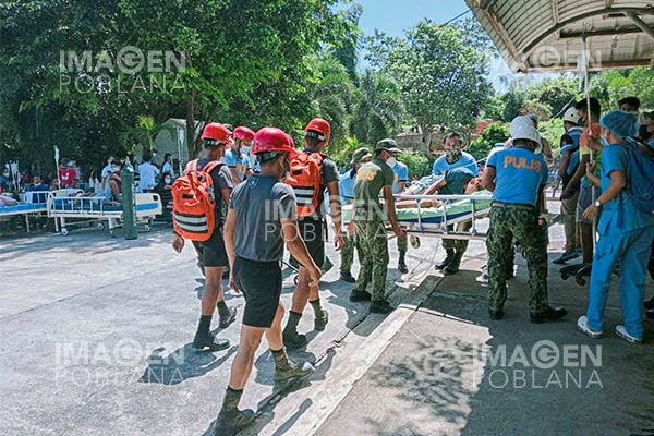 Se eleva a 10 la cifra de muertos por terremoto en Filipinas