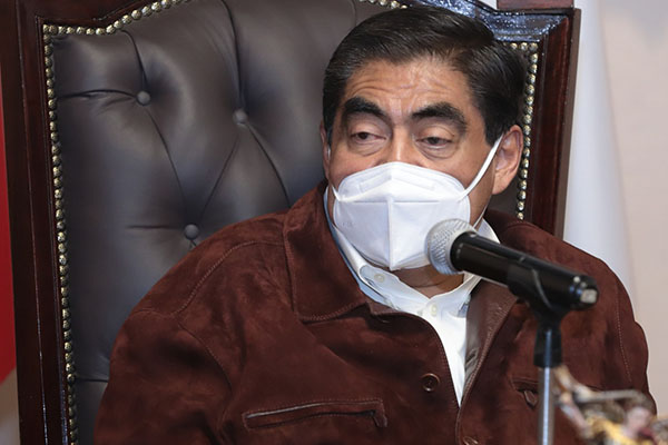 Gobierno estatal no cesará labores a favor de poblanos: Barbosa