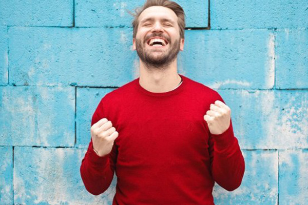 Día Mundial de la Alegría: ¿cómo se miden las emociones de un país?