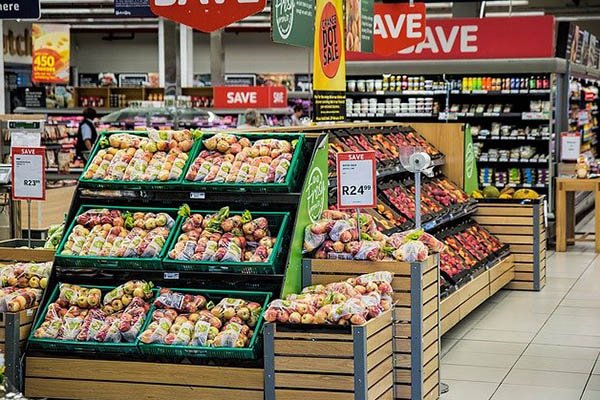 Supermercado británico eliminará fecha de caducidad en alimentos para reducir el desperdicio