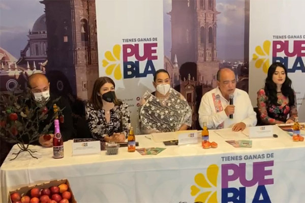 Invitan a la Feria de la Manzana 2022 en Zacatlán