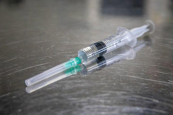 “Vacuna contra viruela del mono no va a resolver todo”, advierte la OMS