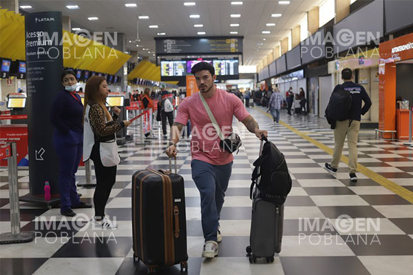 Uso de mascarillas deja de ser obligatorio en vuelos y aeropuertos de Brasil