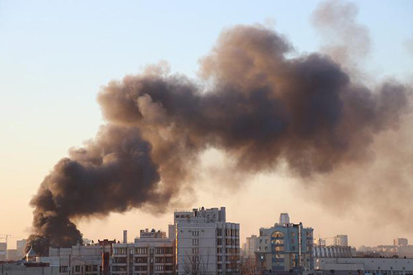 Atentado contra hotel en Somalia deja al menos 30 muertos