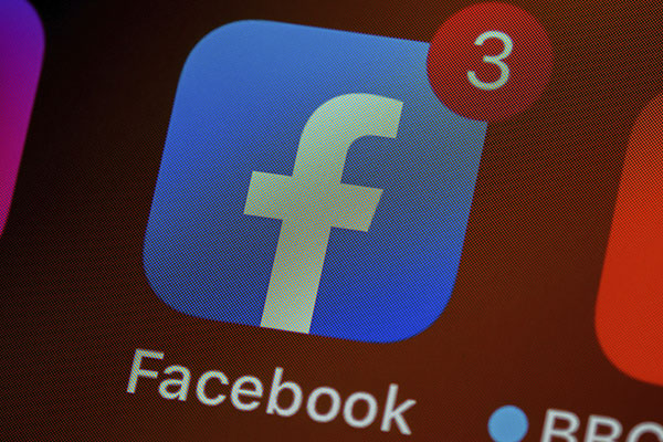 Brasil impone multa millonaria a Facebook por filtrar datos de 443,000 personas
