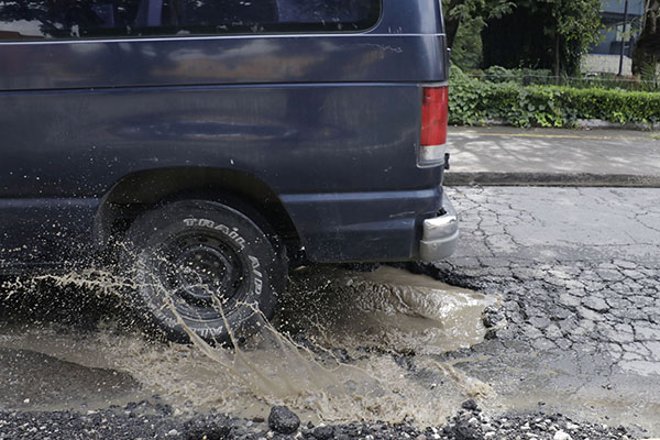 Intensas lluvias, sinónimo de problemas para los automovilistas
