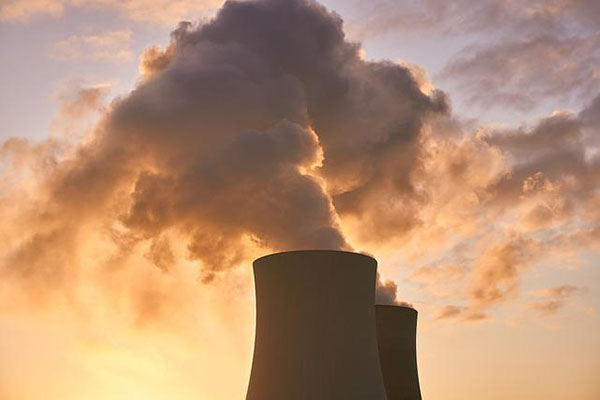 Japón planea reabrir 7 reactores nucleares desactivados tras desastre en Fukushima