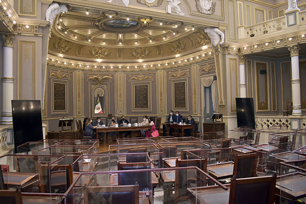 Congreso estudia reforma al procedimiento de regulación de órganos internos de control