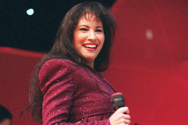 Se estrena “Moonchild Mixes”, el álbum póstumo de Selena Quintanilla