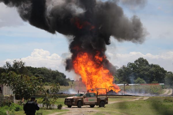 Pemex reparaba toma clandestina y ¡boom!