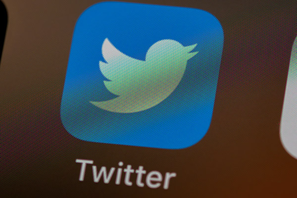 Elon Musk notifica a Twitter nuevos motivos para rescindir el acuerdo de fusión
