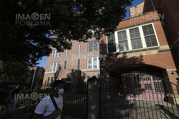 Preocupación de padres por seguridad en escuelas de EU llega a mayor nivel en 20 años