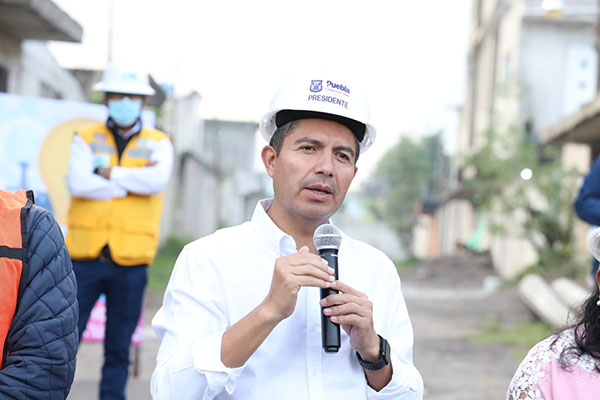 Ayuntamiento invierte 17.3 millones de pesos en obras de energía eléctrica