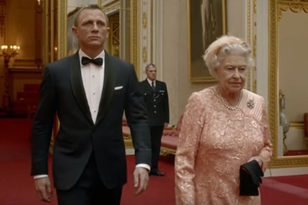 Estas fueron las apariciones más icónicas de la reina Isabel II en películas y series