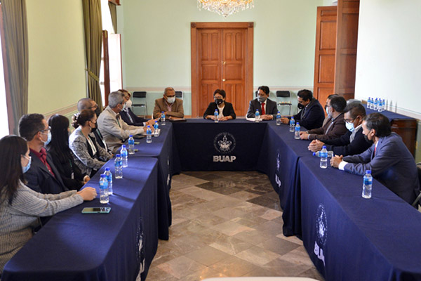 BUAP, comprometida con la acreditación y calidad de sus programas educativos: Lilia Cedillo