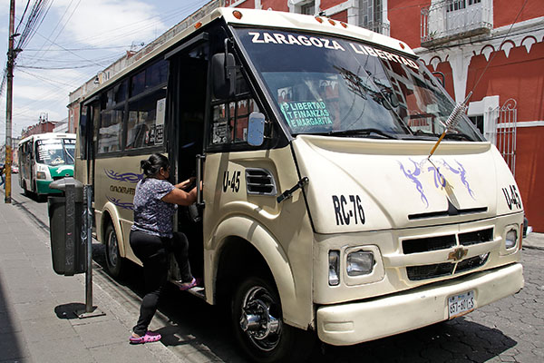 Aumento del pasaje, capricho de transportistas pese a pésimo servicio