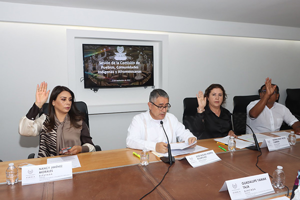 Congreso da respuesta a oficio en materia de transporte público