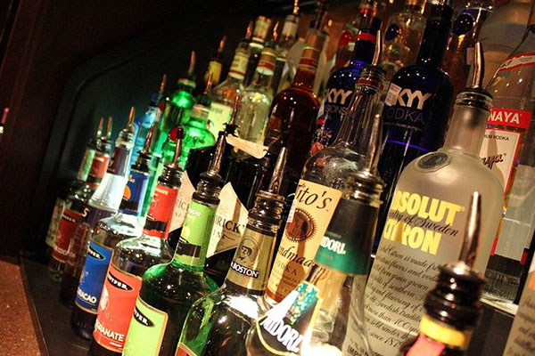 ¿Alcohol adulterado? Que no te sorprendan en estas fiestas patrias