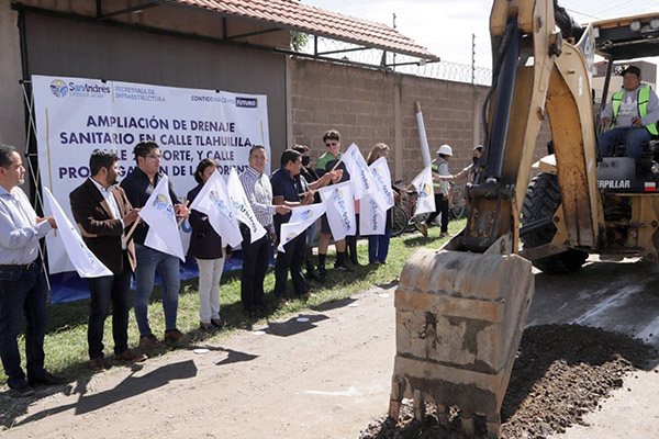 Comienzan obras de ampliación de drenaje y adoquinamiento en San Andrés Cholula