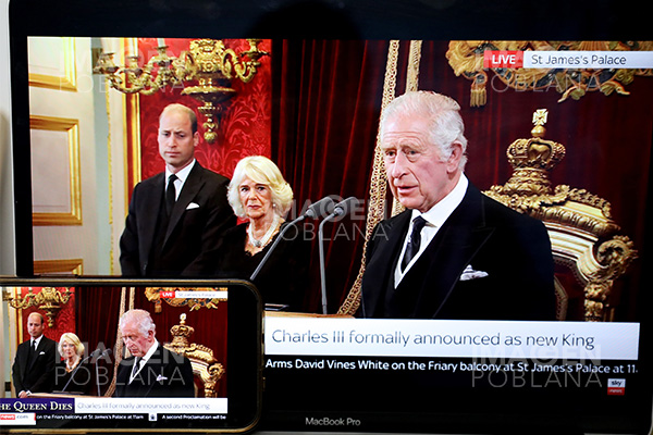 Abdicación del rey Carlos III, difícil pero real