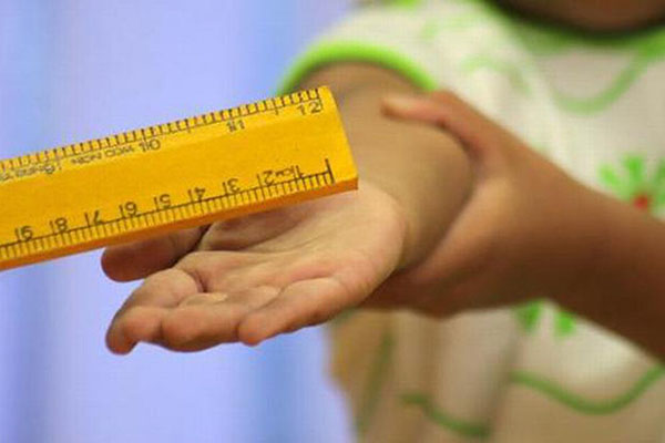 Las viejas prácticas en el salón de clases que ya no son toleradas