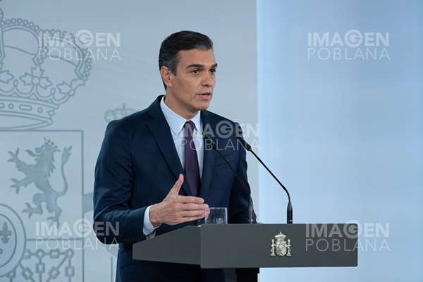 Presidente del Gobierno español da positivo a COVID-19