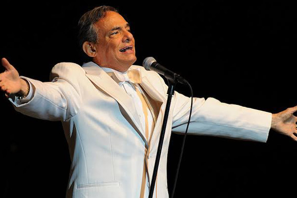 Tres años sin José José: éxitos y polémicas incluso después de su muerte