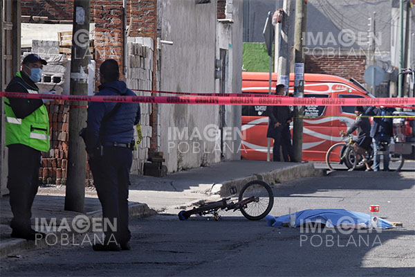 Camión atropella y mata a niño en bicicleta
