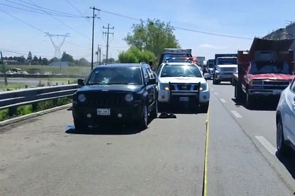 Detienen a 2 asaltantes tras enfrentamiento en la México-Puebla