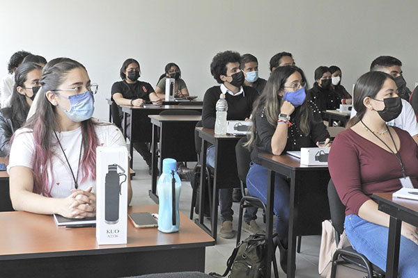 BUAP fomenta sentido de pertenencia en su comunidad a través de promotores culturales