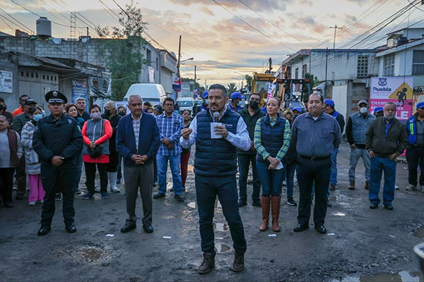 Ayuntamiento continúa con la rehabilitación de calles; ahora en la 103 A oriente