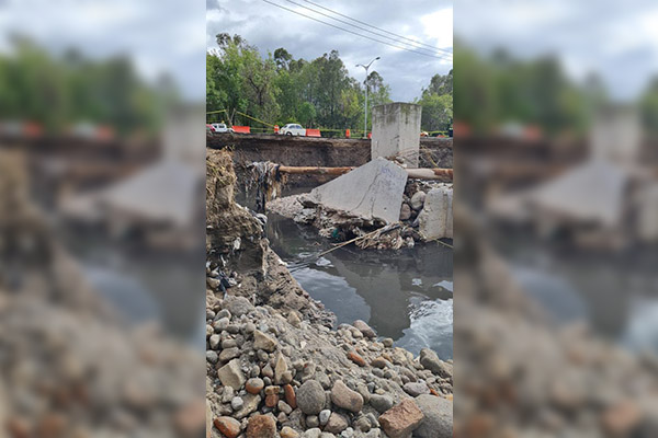Ayuntamiento de Puebla atiende hundimiento en bulevar Vicente Suárez