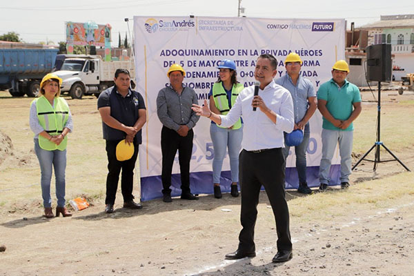 Inicia San Andrés Cholula adoquinamiento en privadas de San Rafael Comac