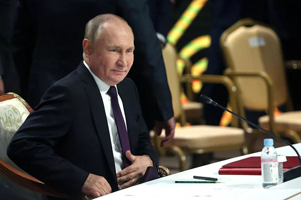 Putin reitera que Rusia está abierta al diálogo con Ucrania si Kiev “madura”