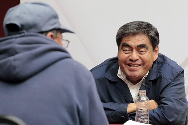 Barbosa reafirma apoyo a personas con discapacidad en “Martes Ciudadano”