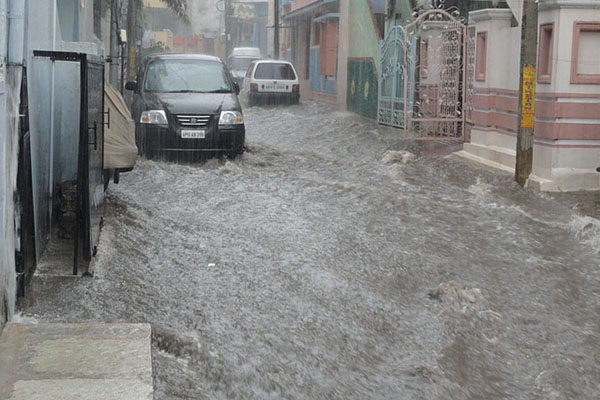 Seis personas mueren por inundaciones en sur de Brasil