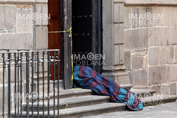 Indigente fallece en plena entrada de la iglesia de San Francisco