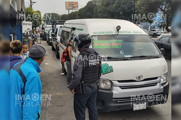 Choque entre patrulla y Ruta 12-A deja un par de heridos