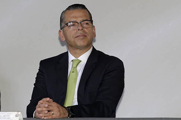 Renuncia Héctor Sánchez a la presidencia del TSJ