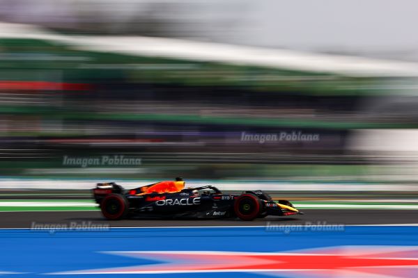 Checo tercero y victoria de Verstappen, la locura en el Gran Premio de México