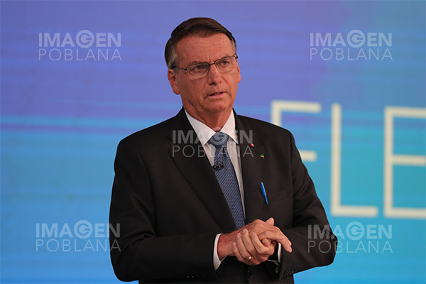 Se reúne Bolsonaro con mandos militares aún sin reconocer su derrota electoral