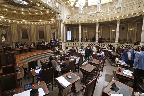 Congreso impulsa iniciativa para garantizar acceso a tecnologías de información y comunicación