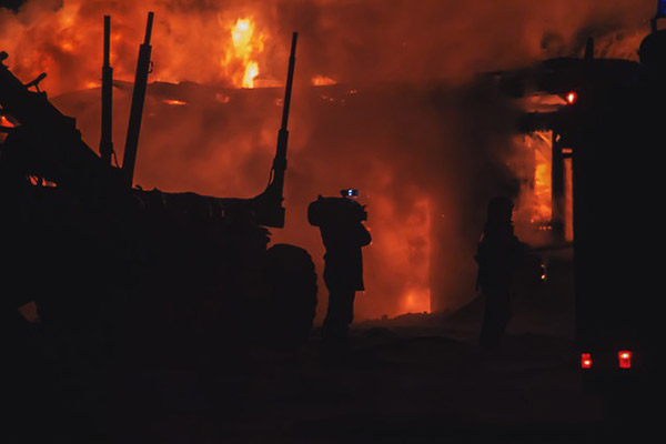 Al menos 38 heridos por incendio en un edificio de viviendas de Nueva York