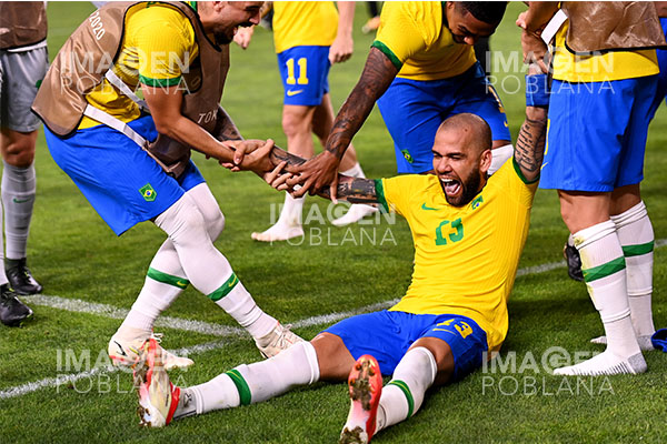 "Es absurdo": critican en Brasil la convocatoria de Dani Alves al Mundial