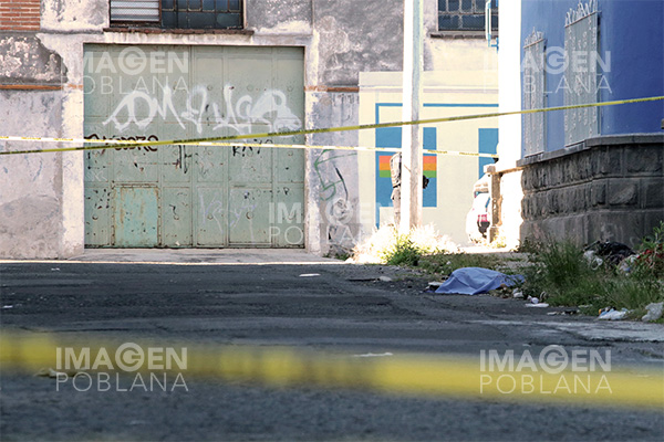 Indigente amanece sin vida en un callejón