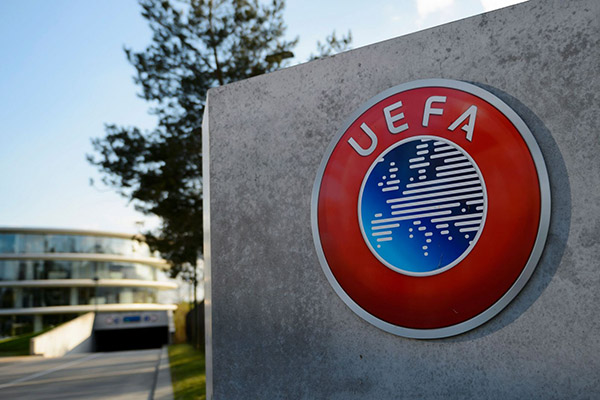 UEFA vuelve a oponerse a la propuesta de crear una Superliga europea